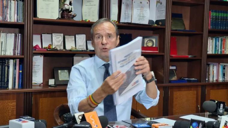 Expresidente Quiroga urge avanzar en la reforma constitucional para atraer inversiones y dejar la “fotocracia”