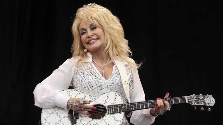 Muere Dolly Parton, leyenda de la música country