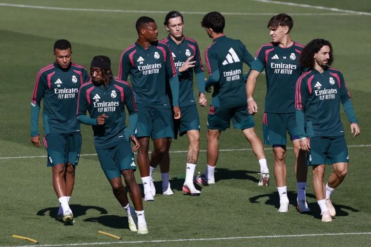 El Real Madrid inventa el mercado galáctico sin factura galáctica