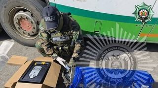 Interceptan droga camuflada en un saco de boxeo y cajas fuertes durante controles en la ruta Bioceánica