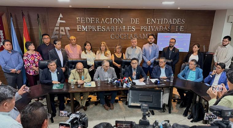 Cochabamba da cinco días al Gobierno para responder por combustibles