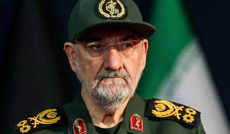 18:25 Irán declarará zona de prohibición cerca de Ormuz