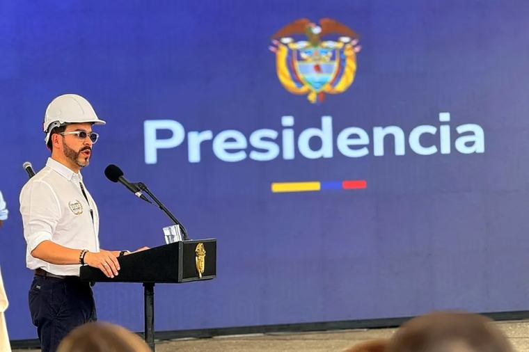 Defensoría pide a De la Espriella no competir con los criminales por quién es "más cruel"