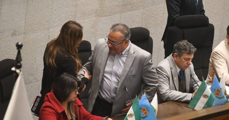 Reinstalan sesión de interpelación al ministro de Educación por las “acciones y resultados de su gestión”