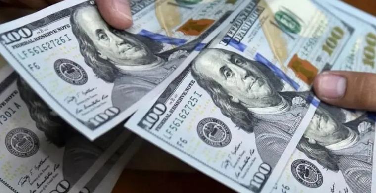 Dólar alcanza Bs 12,26 y marca su cotización más alta desde el régimen cambiario flexible