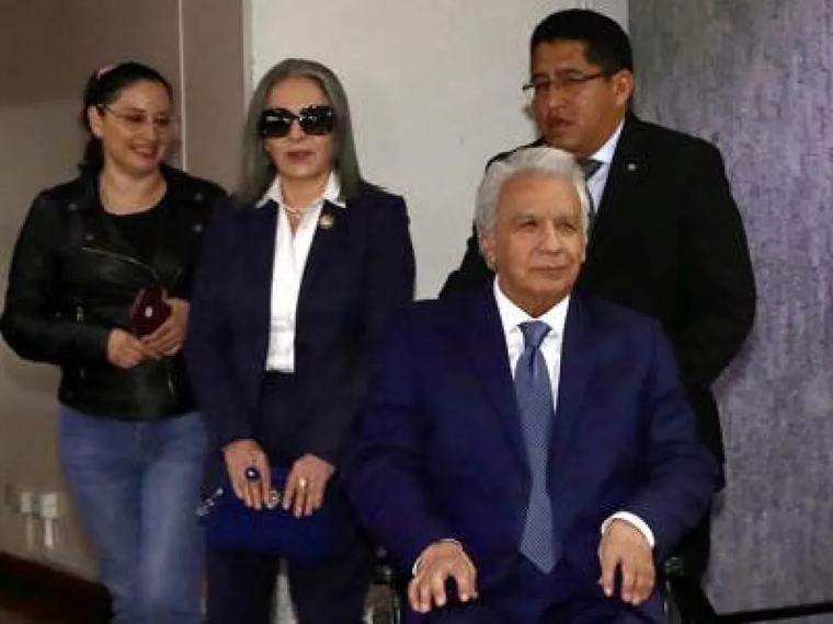 El expresidente ecuatoriano Lenín Moreno es condenado a cinco años de cárcel por sobornos