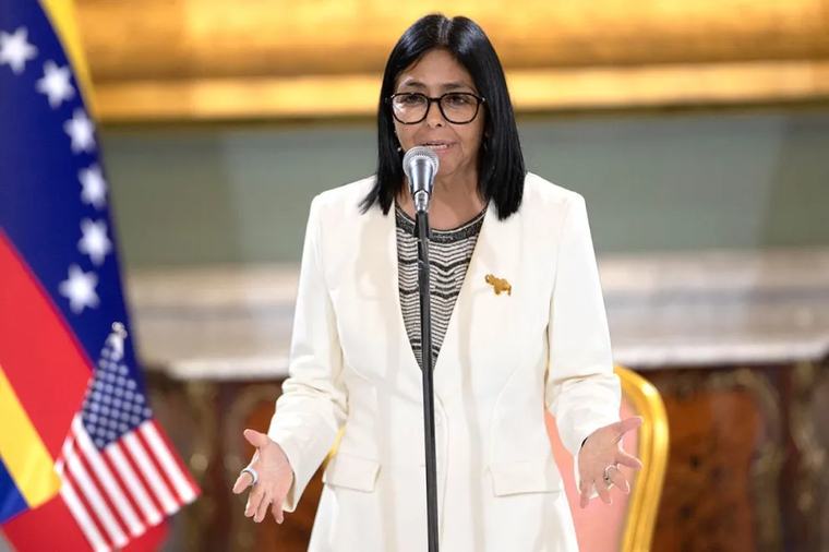 Opositores rechazan que Delcy Rodríguez atribuyera fallas eléctricas a supuesto sabotaje