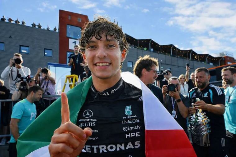 Después de 60 años, un piloto italiano gana en el circuito de Monza