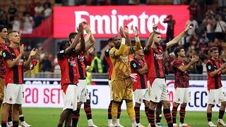 Milan cumple en San Siro y vence al Venezia en su regreso a casa