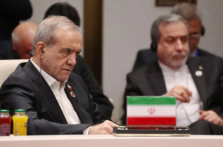 El presidente de Irán dice que si EEUU cumple con lo acordado, su país hará lo mismo "inmediatamente"