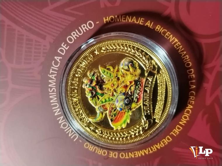 Medallas de la Diablada y la Morenada rinden homenaje a Oruro