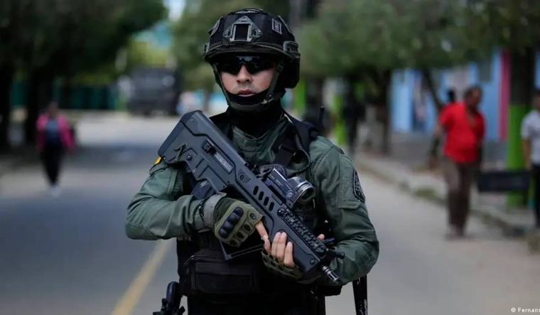 Grupo armado ataca con drones un cuartel militar en Colombia