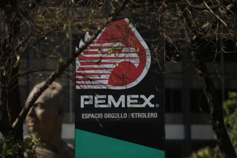 Pemex y Unidad de Inteligencia Financiera de México firman acuerdo para combatir el robo de hidrocarburos