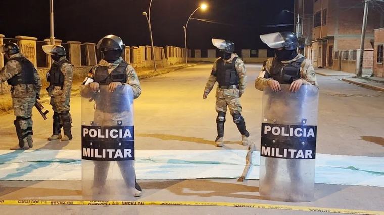 Ministerio de Defensa confirma dos fallecidos y siete desaparecidos en Viacha, todos conscriptos