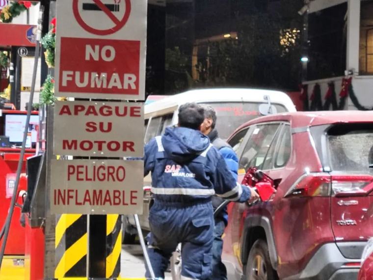 Ministro Blanco anticipa que el retiro del subsidio a carburantes irá acompañado de apoyo a sectores vulnerables