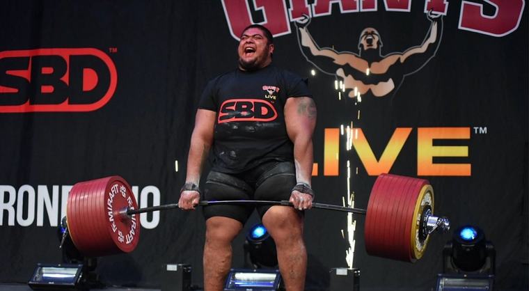 Atleta mexicano levanta 511 kg y rompe récord mundial de peso muerto
