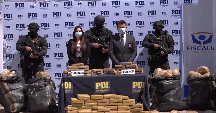 Chile condena a 10 años a boliviano que transportaba droga valuada en $us 15 millones