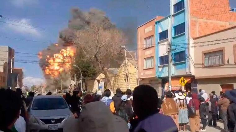 Explosión en Viacha deja 2 fallecidos, 59 heridos y 7 desaparecidos