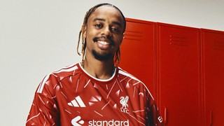 Liverpool rompe el mercado con el fichaje de Barcola por 140 millones de euros
